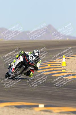 media/Oct-07-2023-CVMA (Sat) [[f84d08e330]]/Race 13 500 Supersport-350 Supersport/
